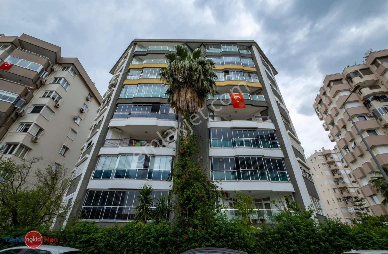 Deniz Manzaralı Geniş 3+1 Kiralık Daire