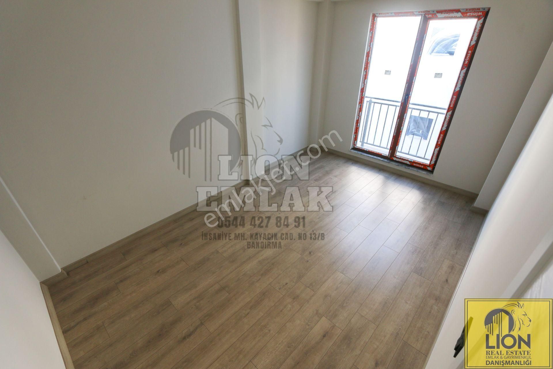 Bandırma Yeni Mahalle'de Özel Tasarım,kaliteli İşçilikli Sıfır Satılık 2+0 Daire