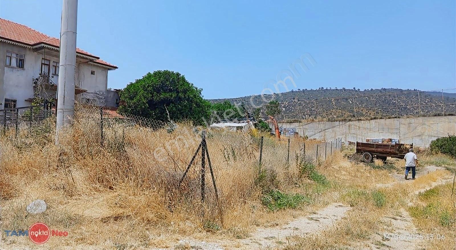 Korkuteli Yeşilyayla Kenarı Çevrili Köşe İmarlı Parsel