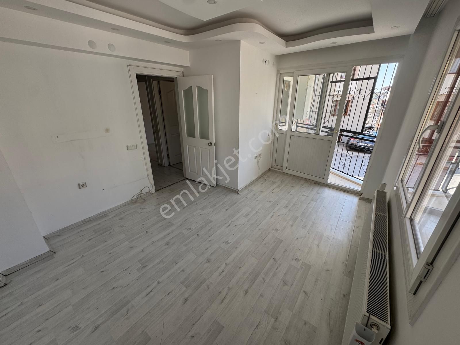 Şirinyer İzban Yakını Satılık 2+1 Daire