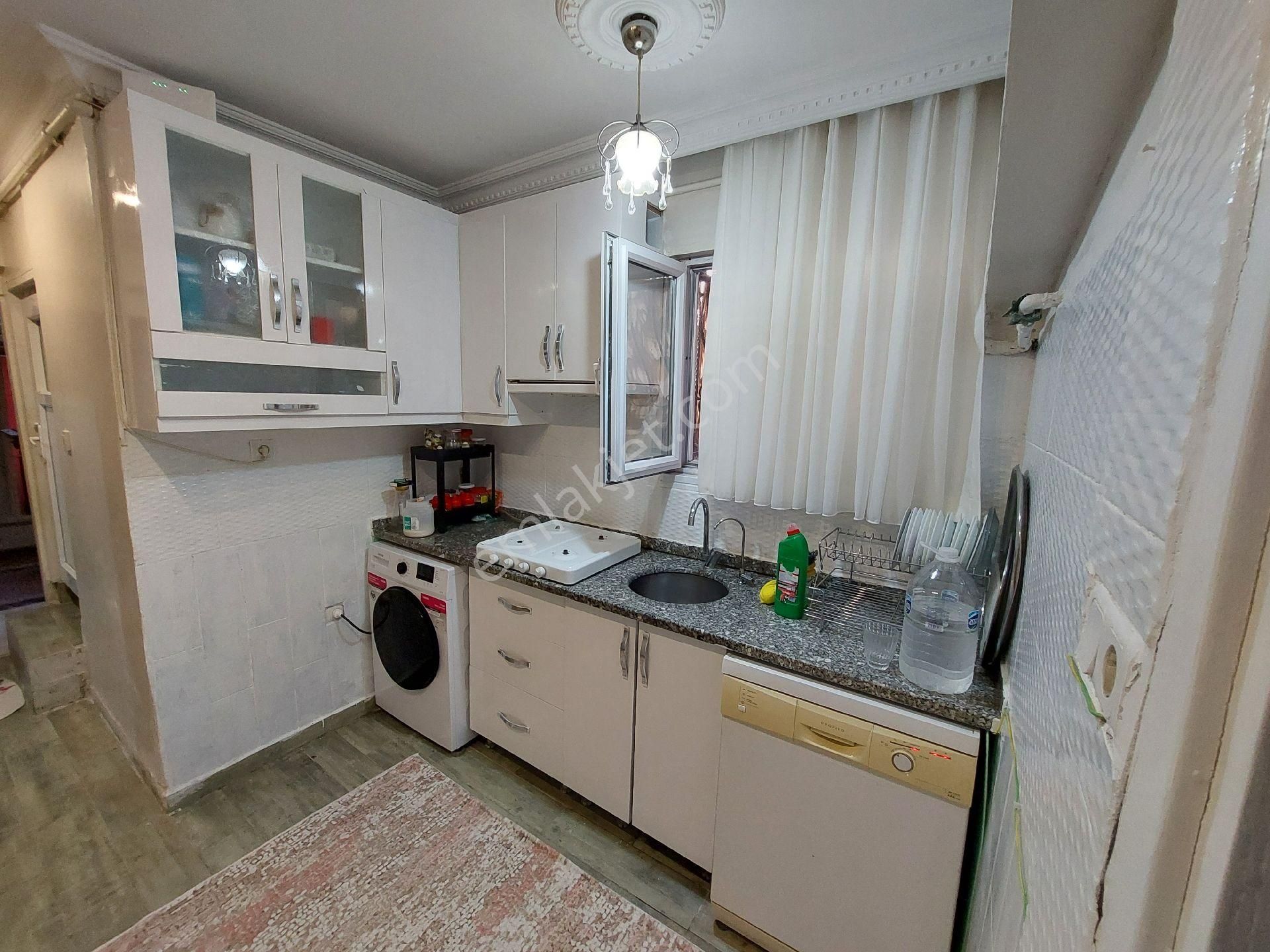 Kanarya Mah 1+1 Bahçe Kat Satılık Daire