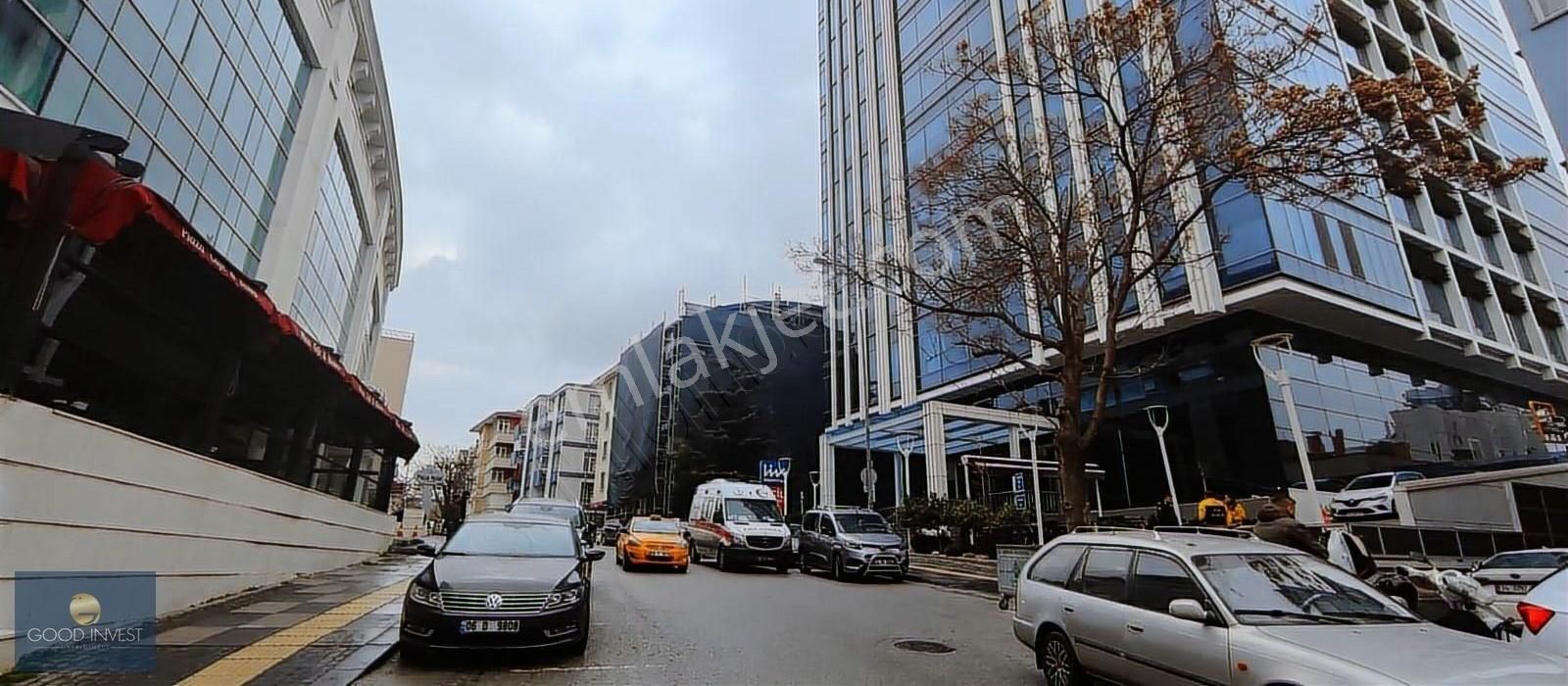 Bestekar Sokakta 3+1 Bağımsız, Asansörlü, Otoparklı Kiralık Ofis