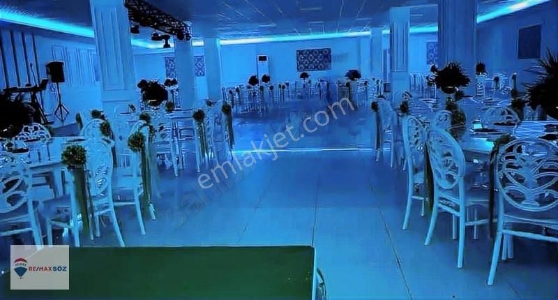 Kasseria'nın İçinde Şehrin Göbeğinde 240m2 Düğün Salonu