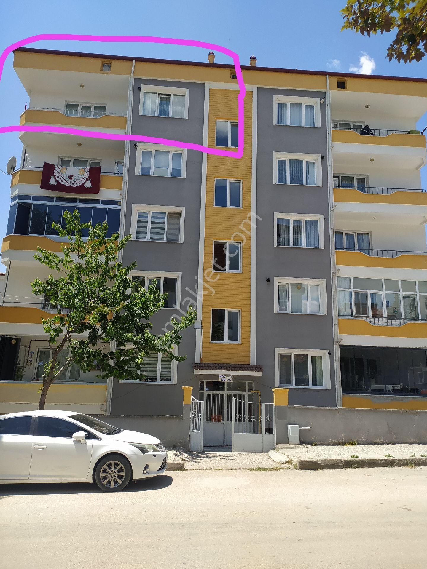 Kaya Emlaktan Satılık 2+1 Daire 110 M2 Mahsen Mahallesi