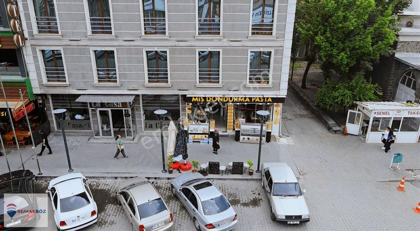 Gevhernesibe'de Full Donanımlı Devren Pastane Merkezi Konum!