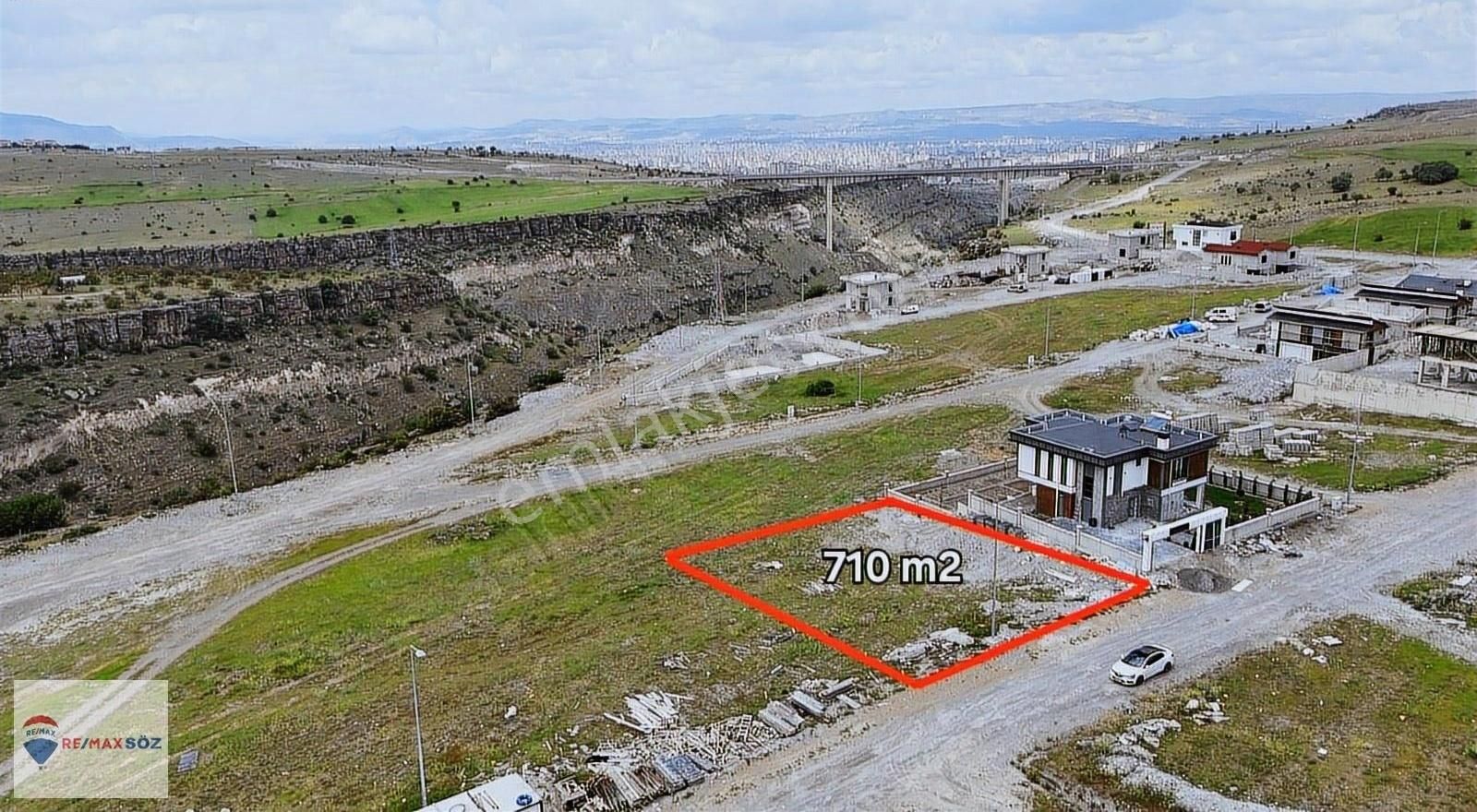 Reşadiye'de Villa Parseli 710m
