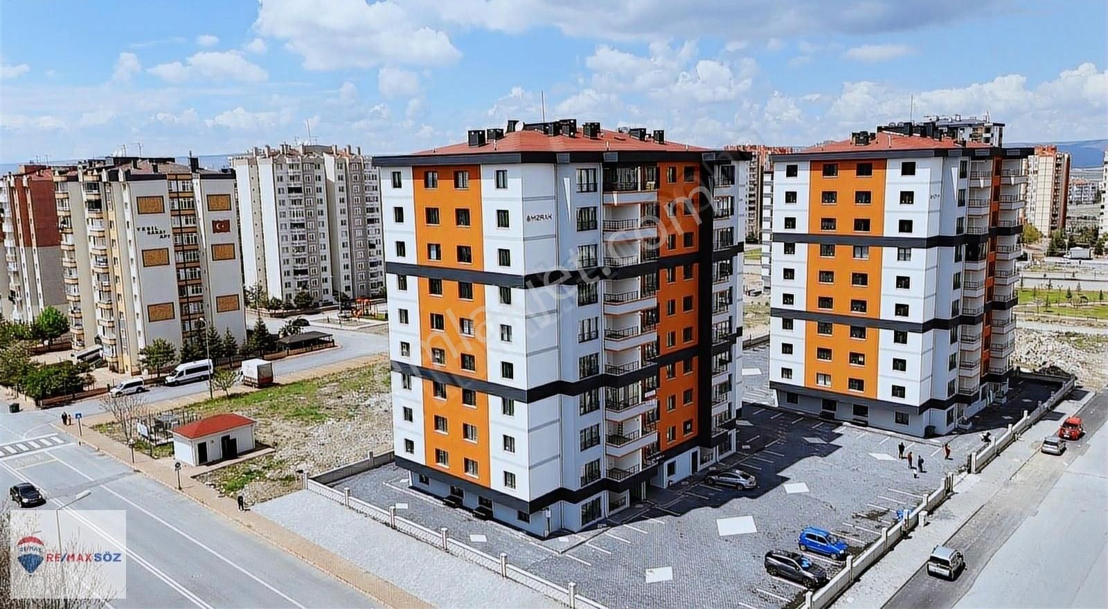 Beyazşehir'de Satılık 2+1 Daire Zemin Kat