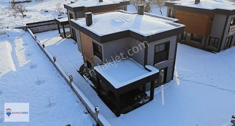 Hacılar Beğendik'de Serenity Sitesinde Satılık Villalar