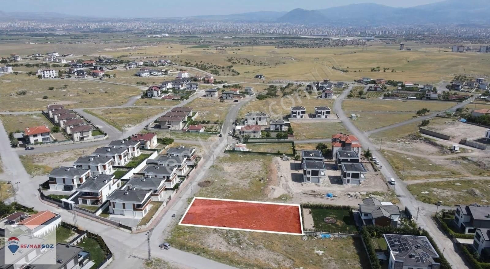 Erkilet Generalemir 954 M2 2 Villalık Villa Parseli