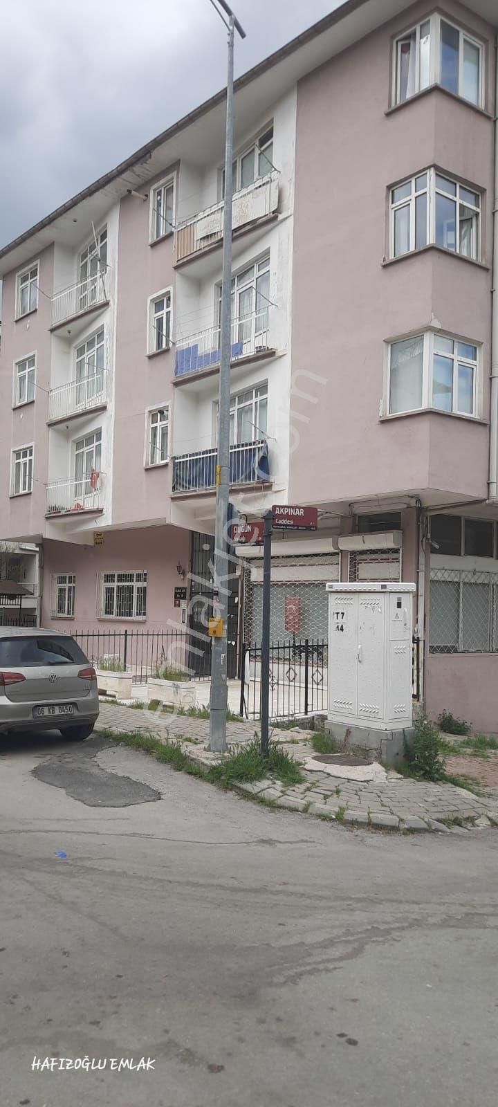 Hafızoğlu Emlak'tan Demirlibahçe'de Yaşamın Kalbinde: 2+1 Kiralık Daire!**