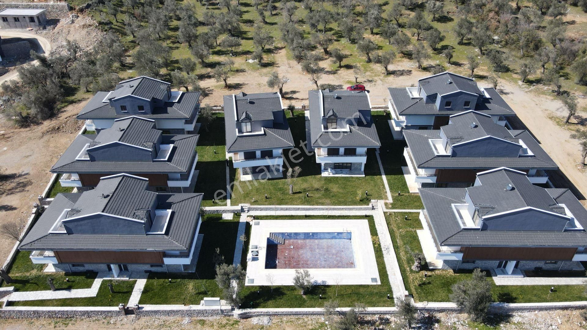 Irmaksudan Güre De Deniz Ve Doğa Manzaralı 3+1 Villa