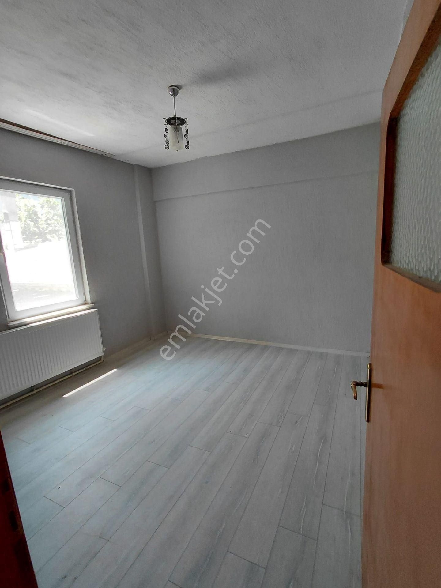 Isparta Merkez Muzaffertürkeş Mahallesinde Kiralık Daire