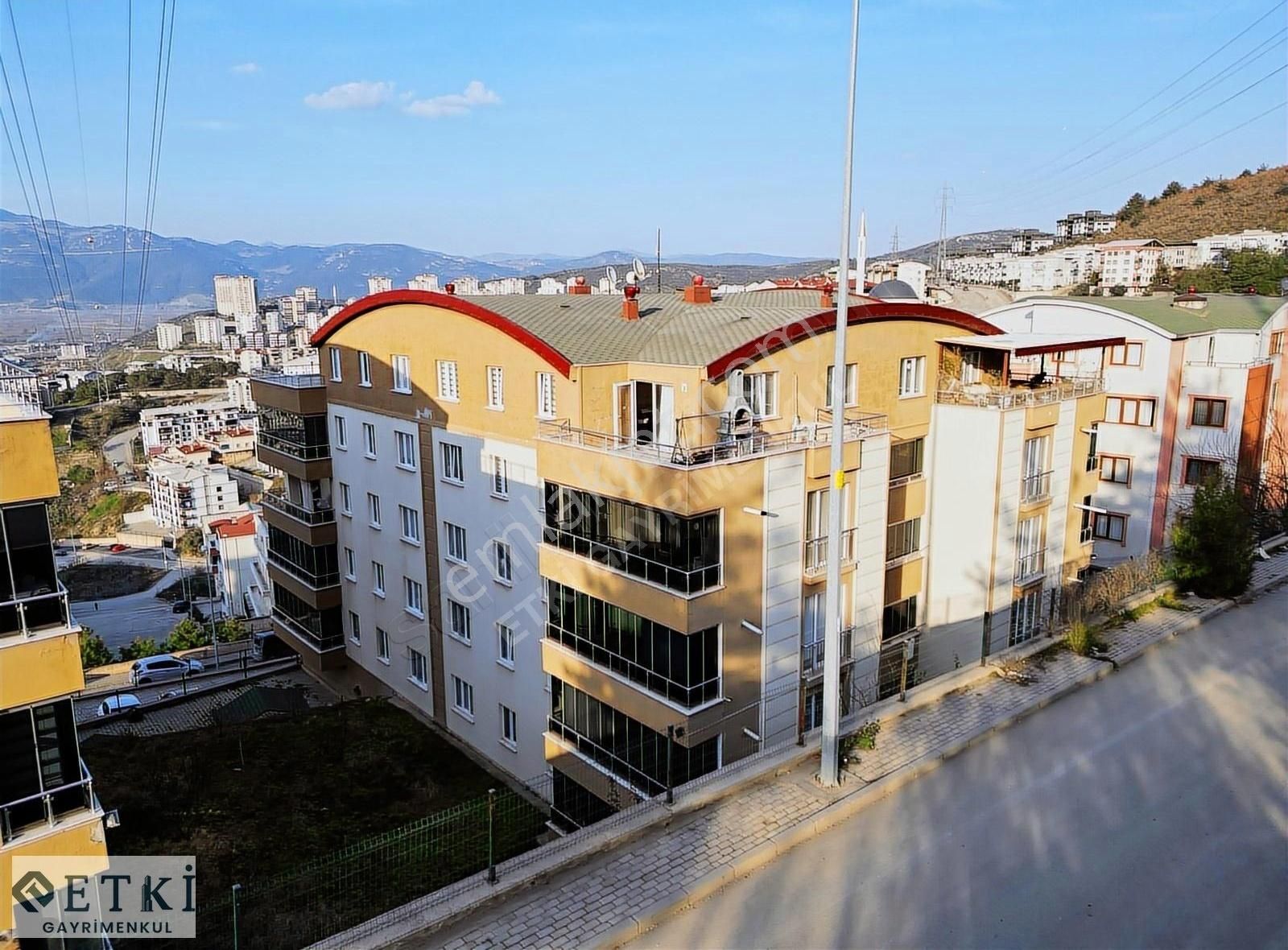 Kestel Merkez'de Ultra Geniş 5+2 Dubleks Daire
