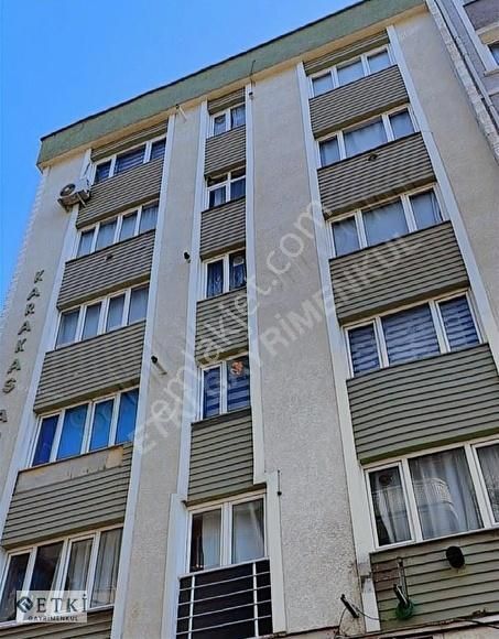Etki'den İncirli Caddesi Üzerinde 2+1 Satılık Daire