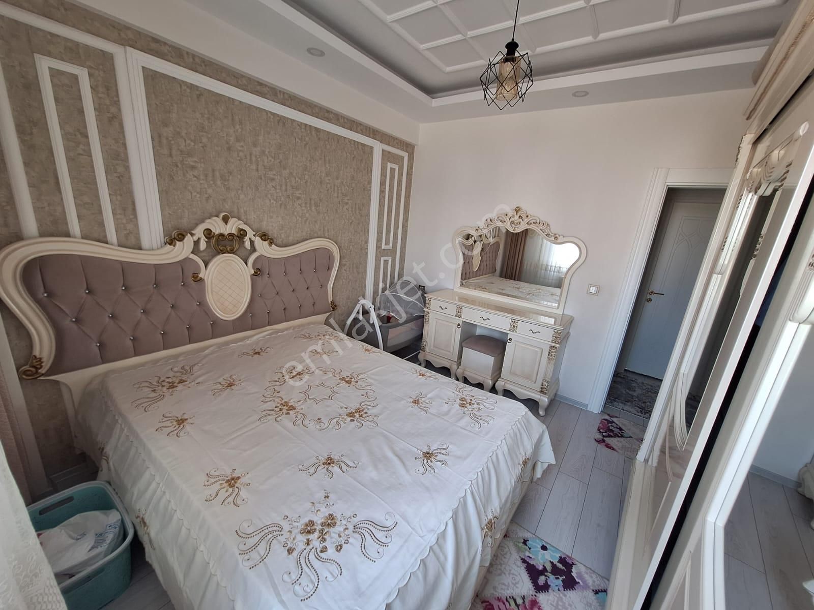 Otogar Kaşvağı Karşısı Ahmet Kaya Cad. 2+1 Giriş Kat Acil Satılık