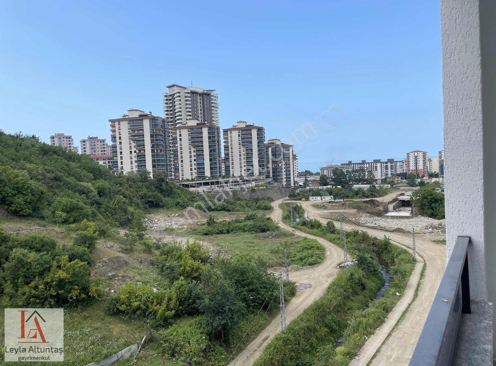 Kaşüstü Merkezi Konumda Vadipark St. Sıfır 3+1 Satılık Daire. - Görsel 21