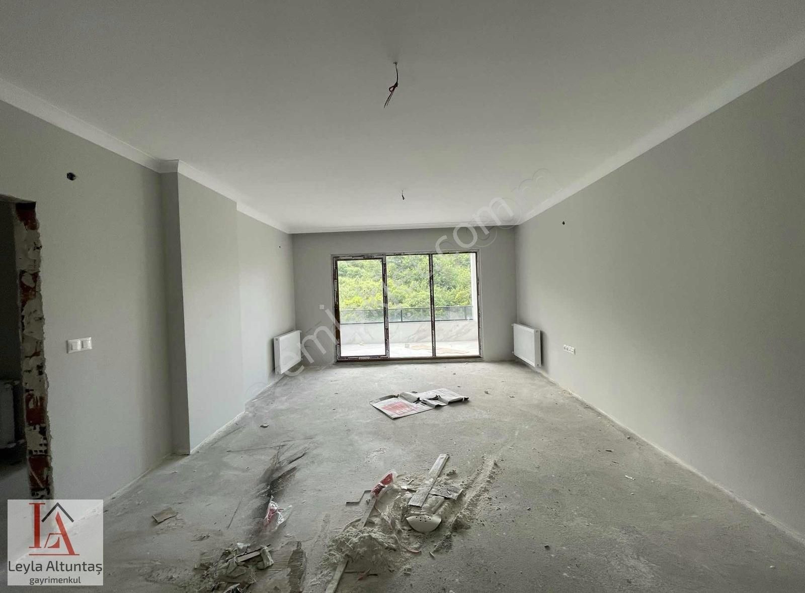 Kaşüstü Merkezi Konumda Vadipark St. Sıfır 3+1 Satılık Daire. - Görsel 27