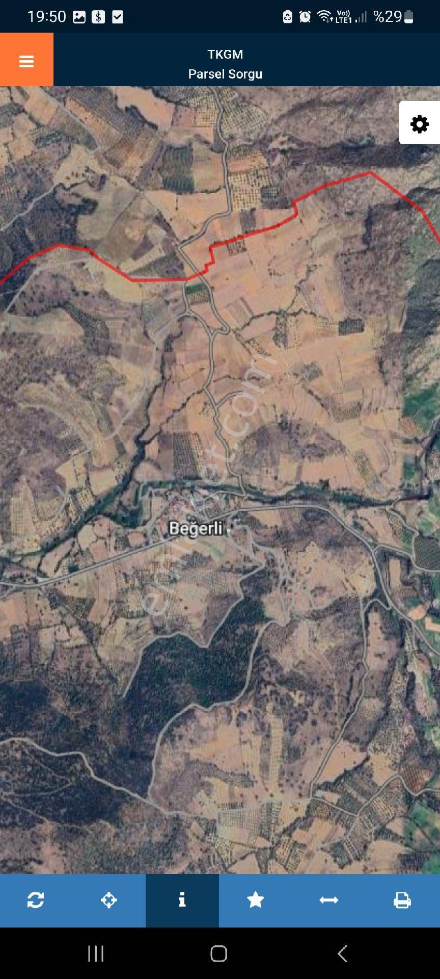 Begerli Ana Yol Üzerinde Satılık Arsa