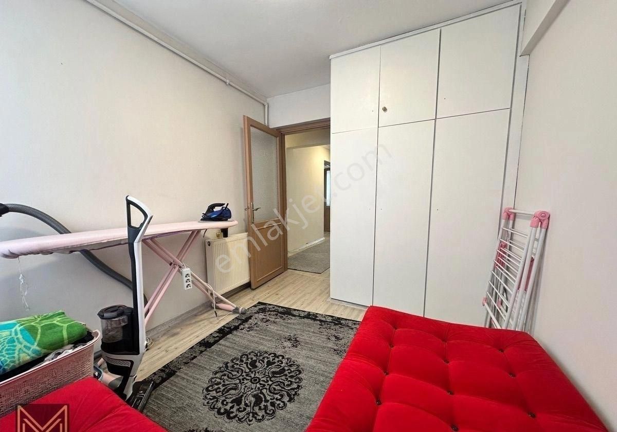 Dudayev Bulvarını Dik Kesen Sokakta Önü Park 3+1 Daire - Görsel 18