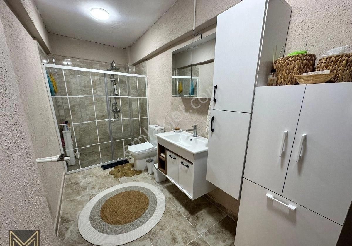 Dudayev Bulvarını Dik Kesen Sokakta Önü Park 3+1 Daire - Görsel 4