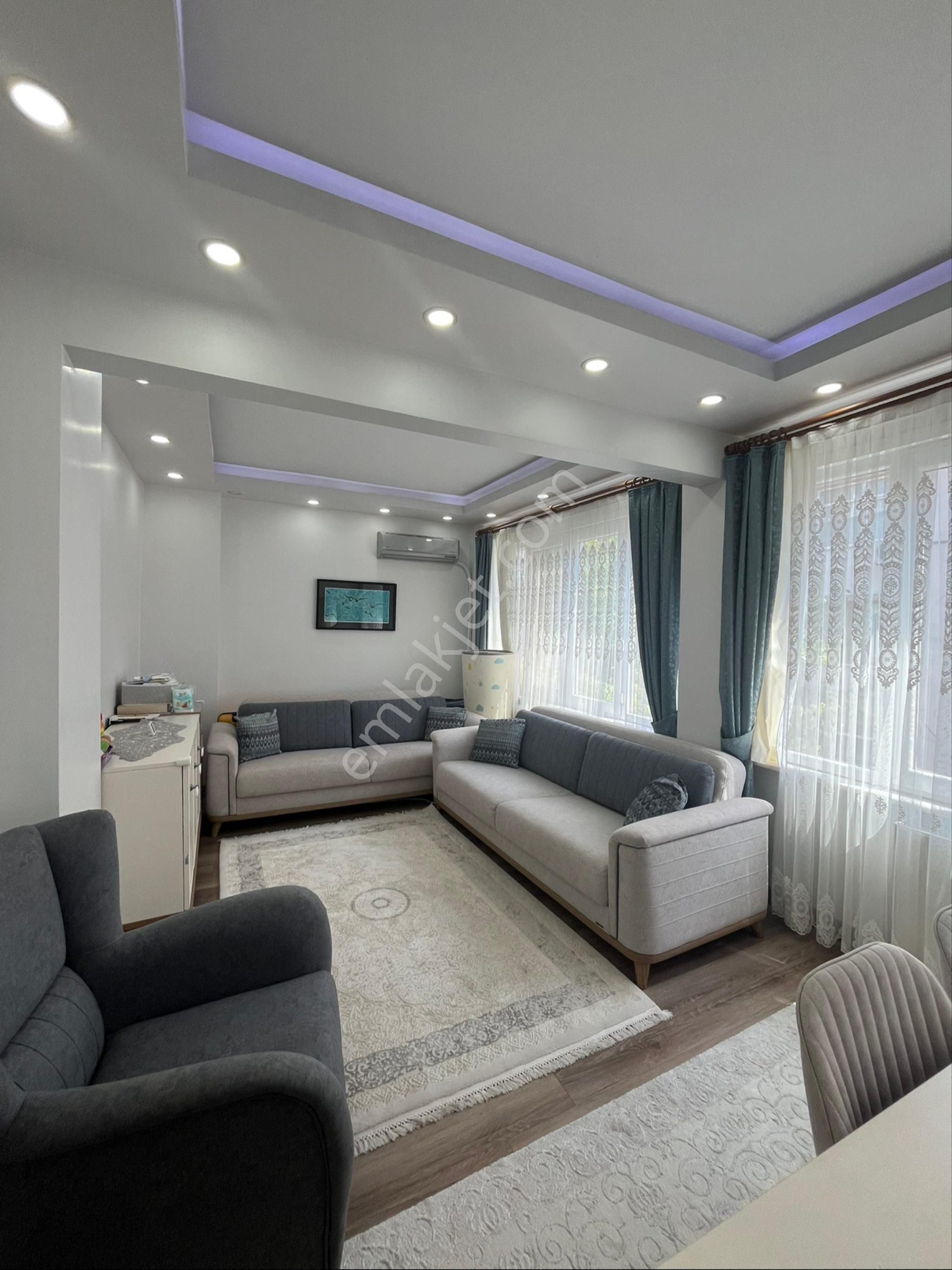 Çapa Merkezde Full Yapılı 3+1 Salon Satılık Daire