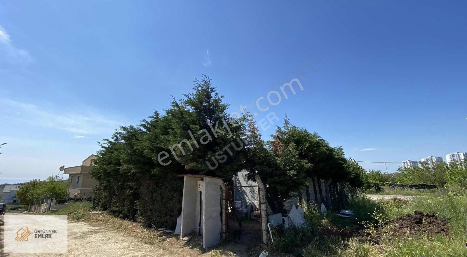 Büyükçekmece Güzelce Mahallesinde 229 M2 İmarlı Müstakil Arsa