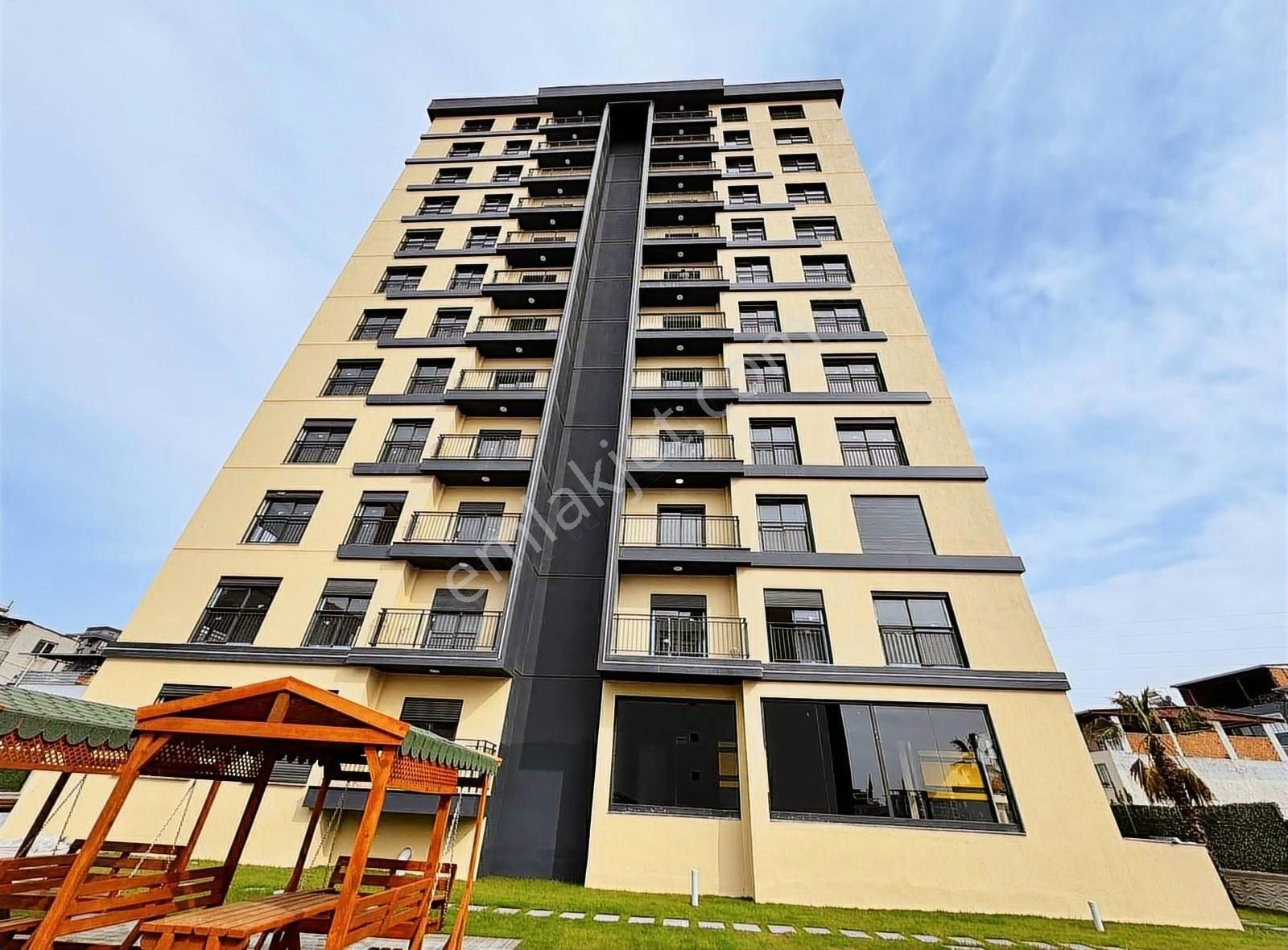 Real Center//havuzlu Site İçi K.mutfak Akıllı Ev,arakat 2+1