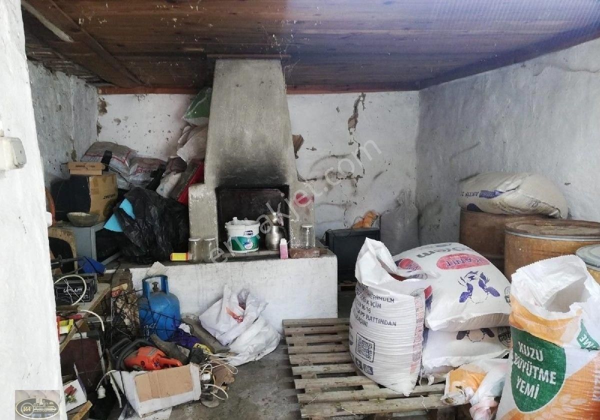 Çanakkale Çan Ahlatliburun Mahallesinde Satılık Müstakil Ev Ve Arsasi - Görsel 3