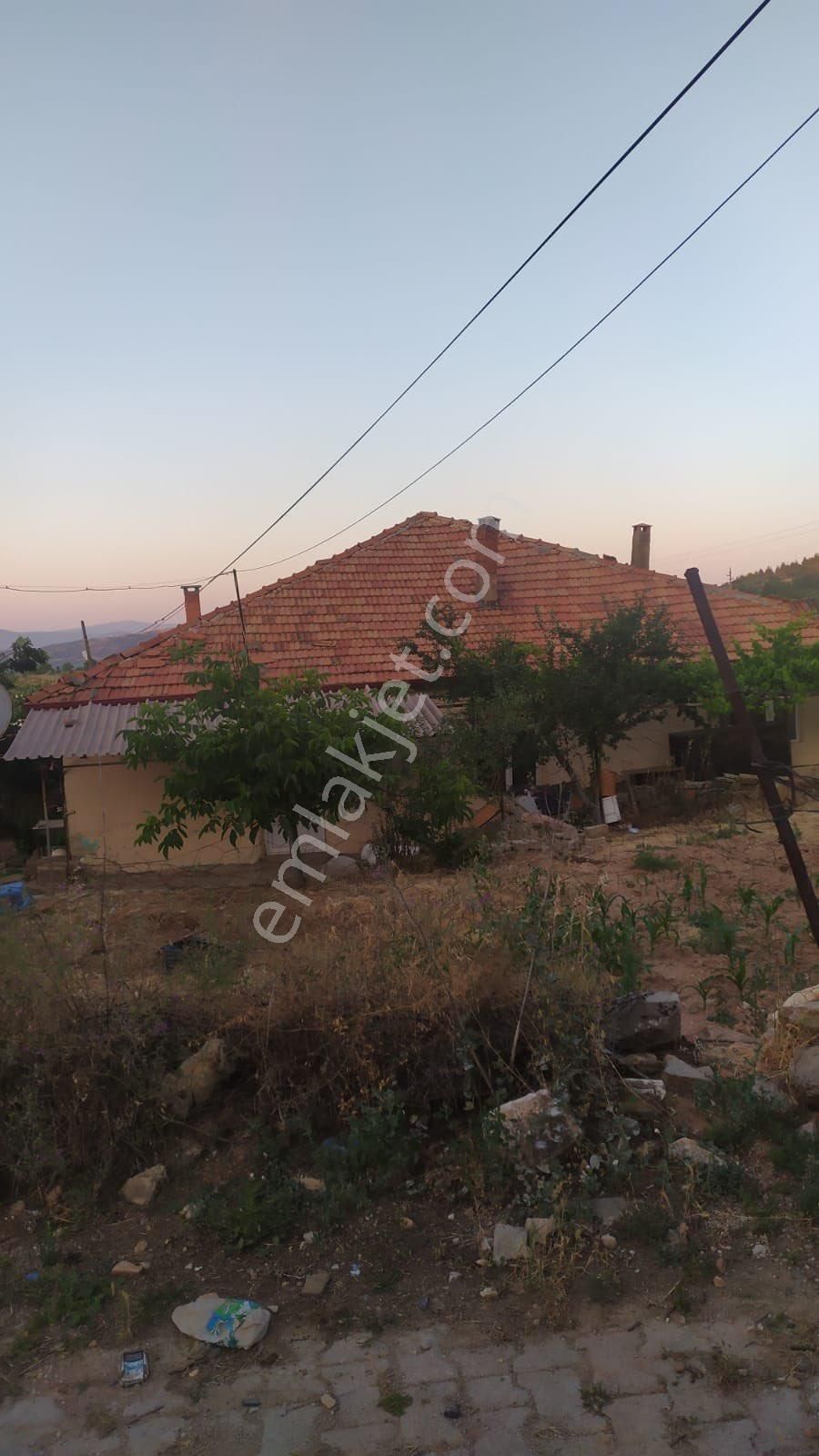 Denizli Bekilli Satılık Müstakil Tekkatlı Kargılı Ev