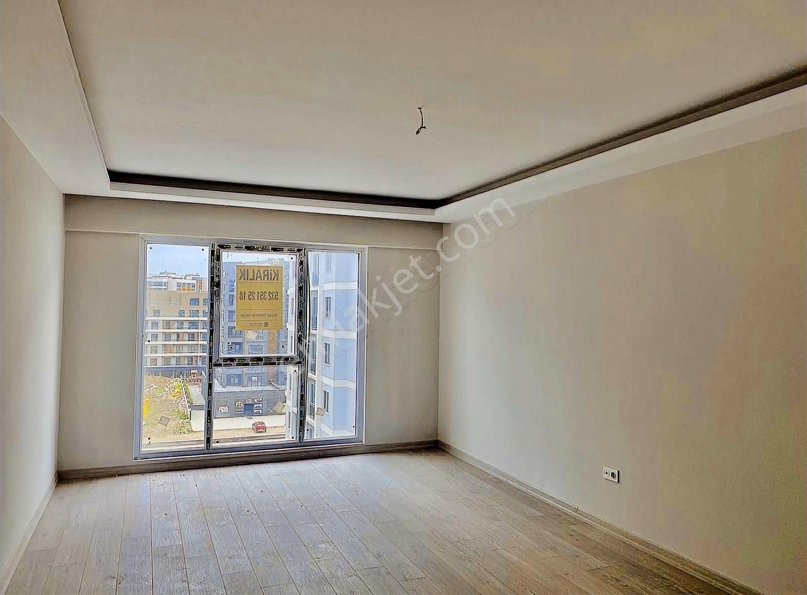 Ergünkent Bulvar Plus Sitesinde 3+1kiralık