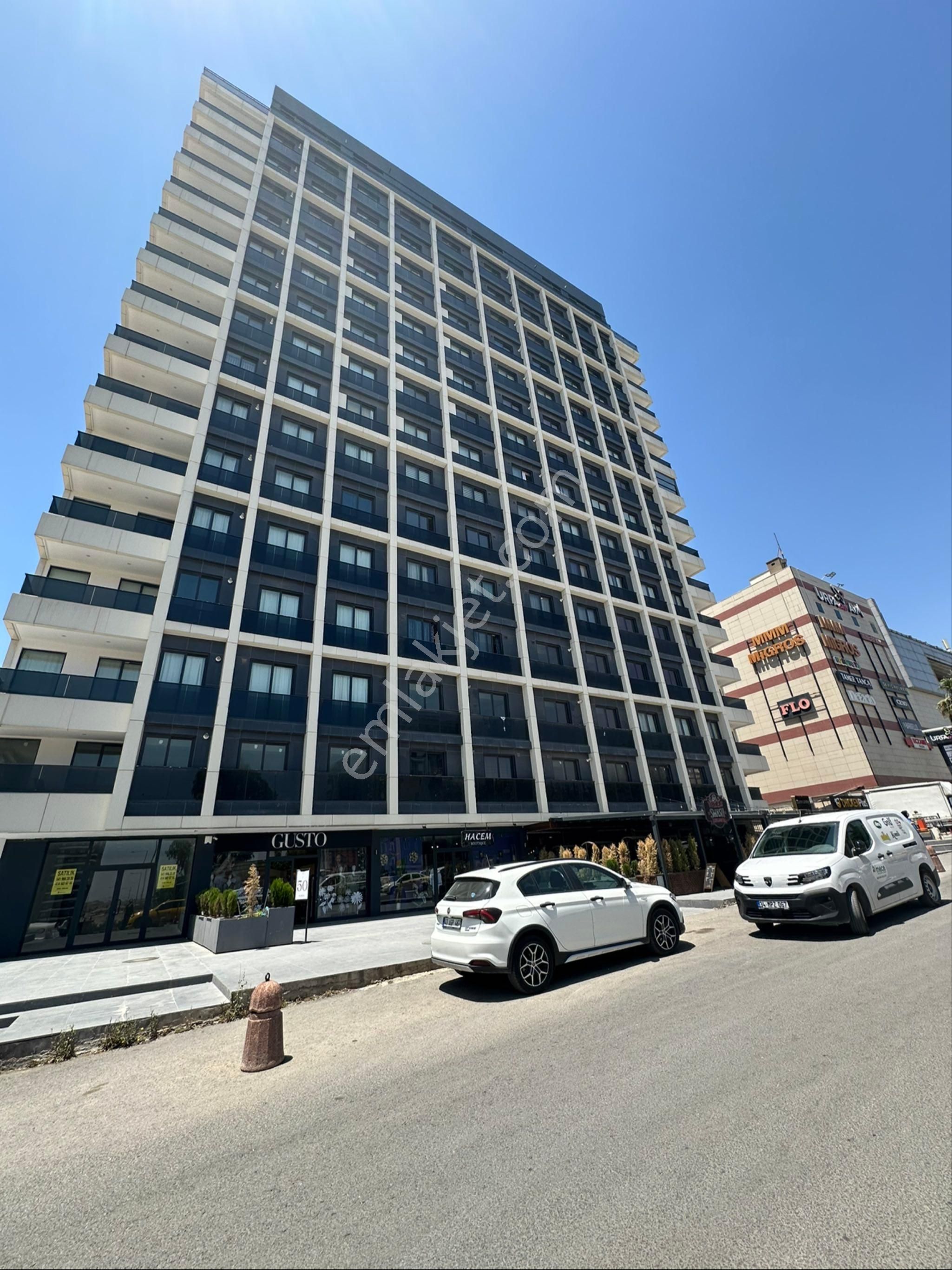 Kiralık Süper Lüks Merkezi Konumda Daire