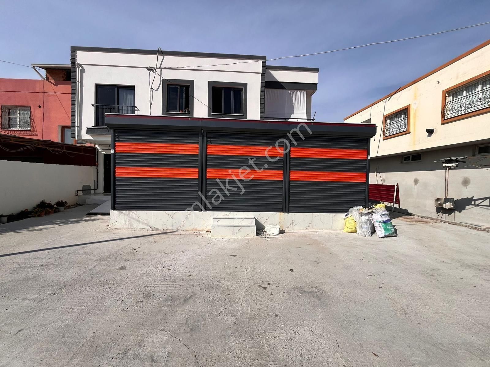 Demirhan Emlak'tan Kozan Yoluna Yakın Satılık İşyeri