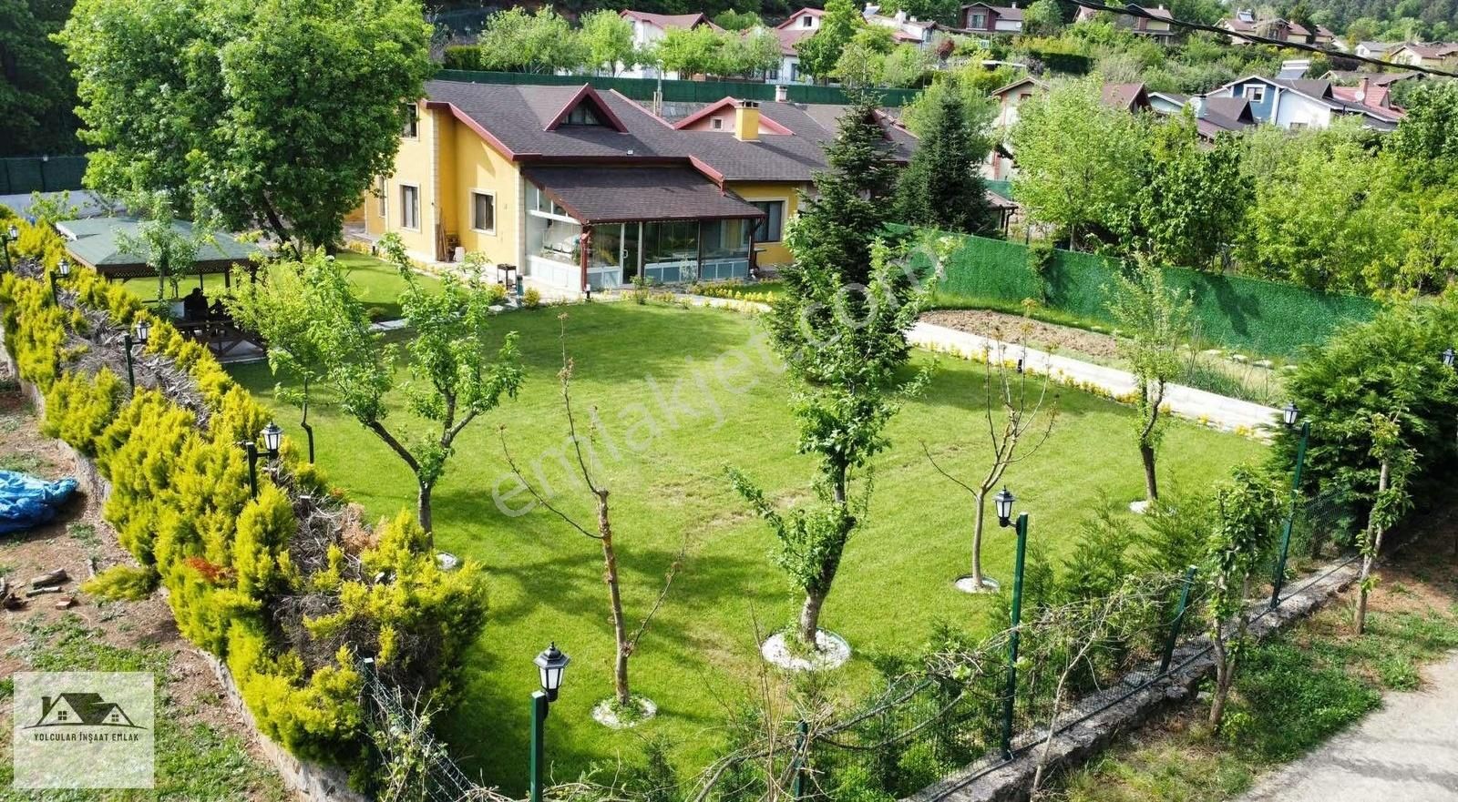 Ovacık Saklıköy 2 Villa Sitesin'de (4+1 Villa 1300m2 Arsa Payı)