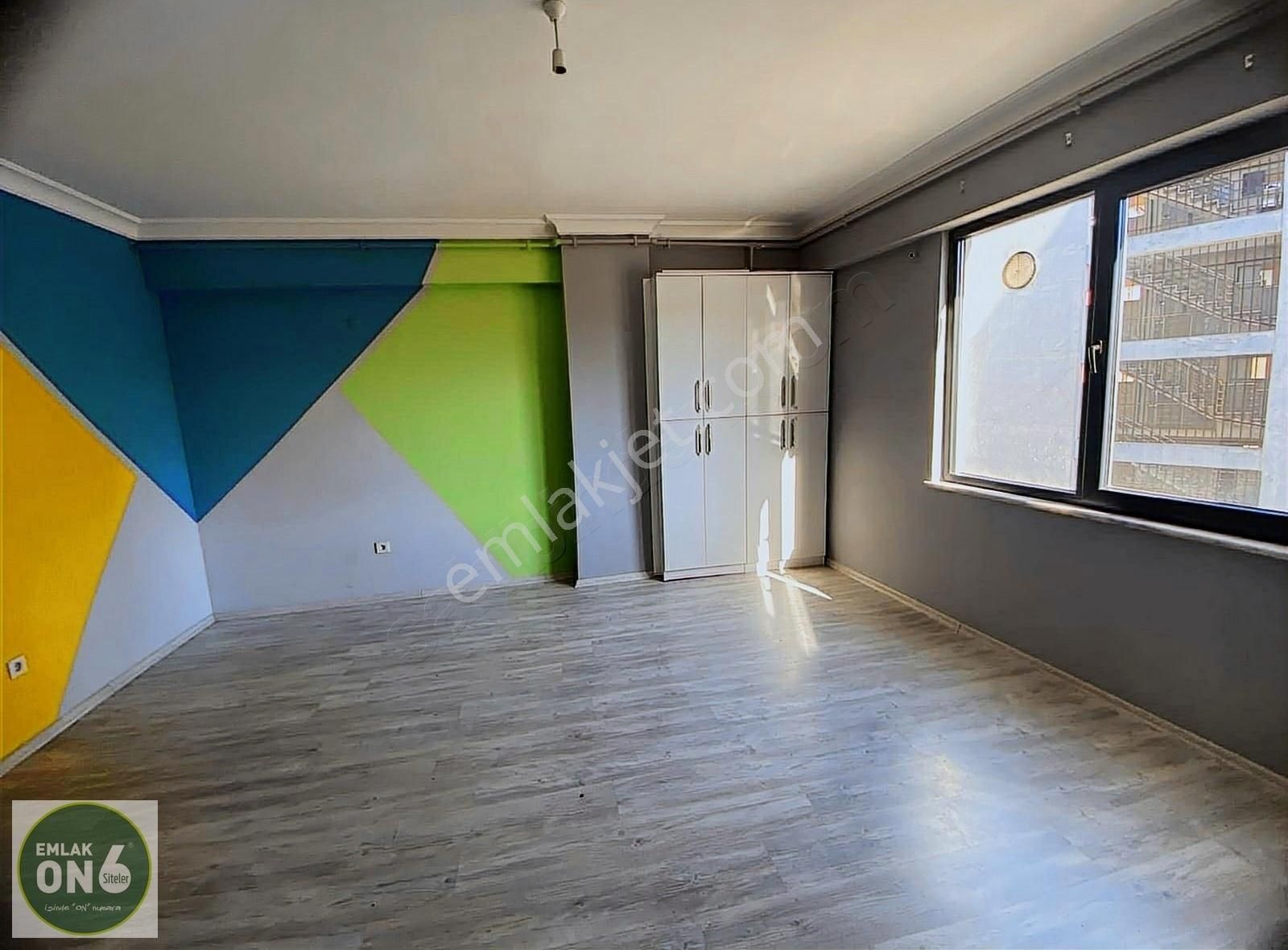 Orhangazi Yalova Caddesi Üzeri Kiralık İşyeri
