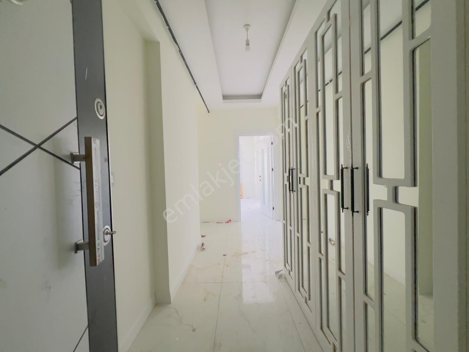 İldem Kiralık Lüks Geniş Sıfır Çift Banyolu Daire