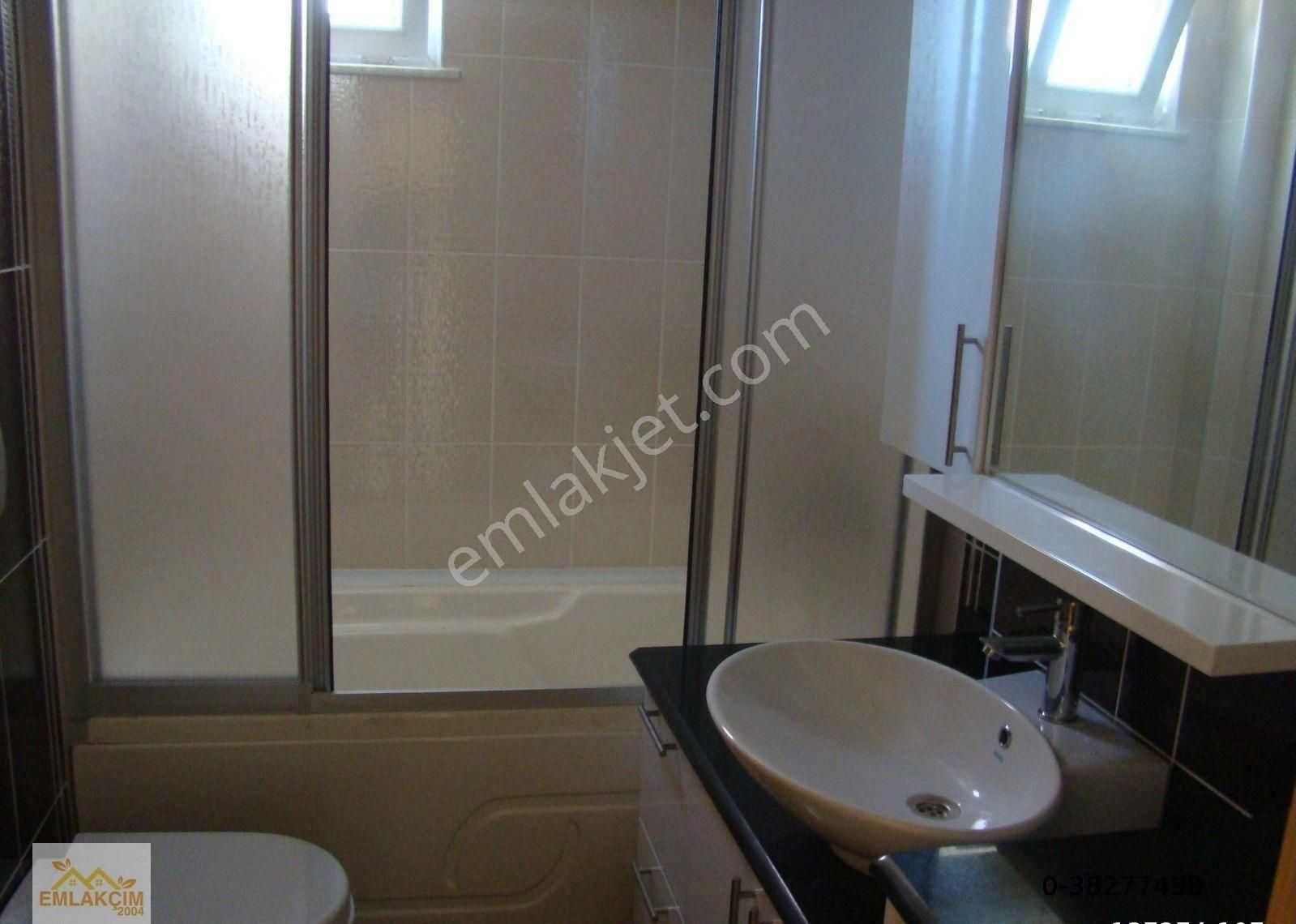 Limanın Merkezinde Lüx Sitede Acil Satılık 5+1 Dublex Daire - Görsel 13
