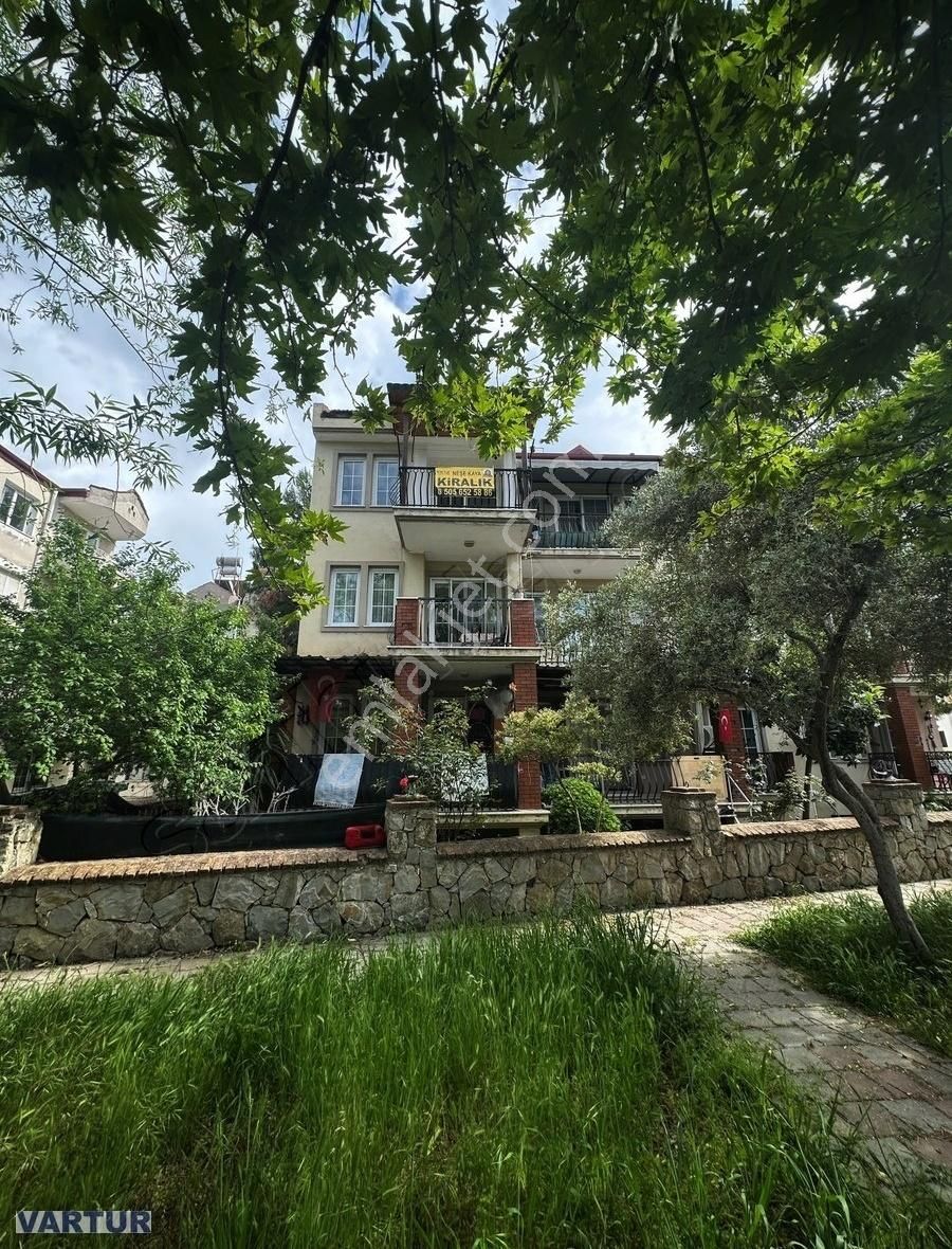 Fethiye Akarca Mahallesinde 3+1 Daire