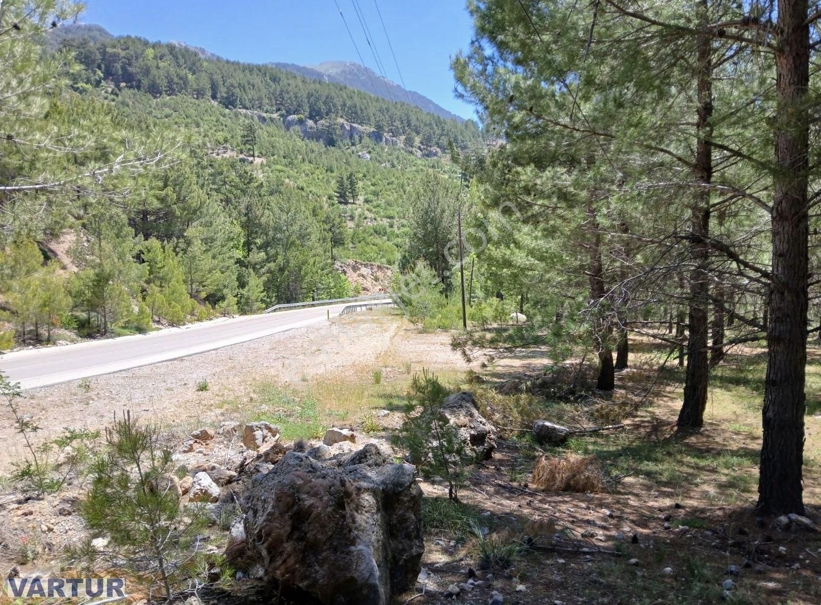Fethiye Çameli Yolu Üzerinde 703 M2 Ticari Değeri Yüksek Arazi