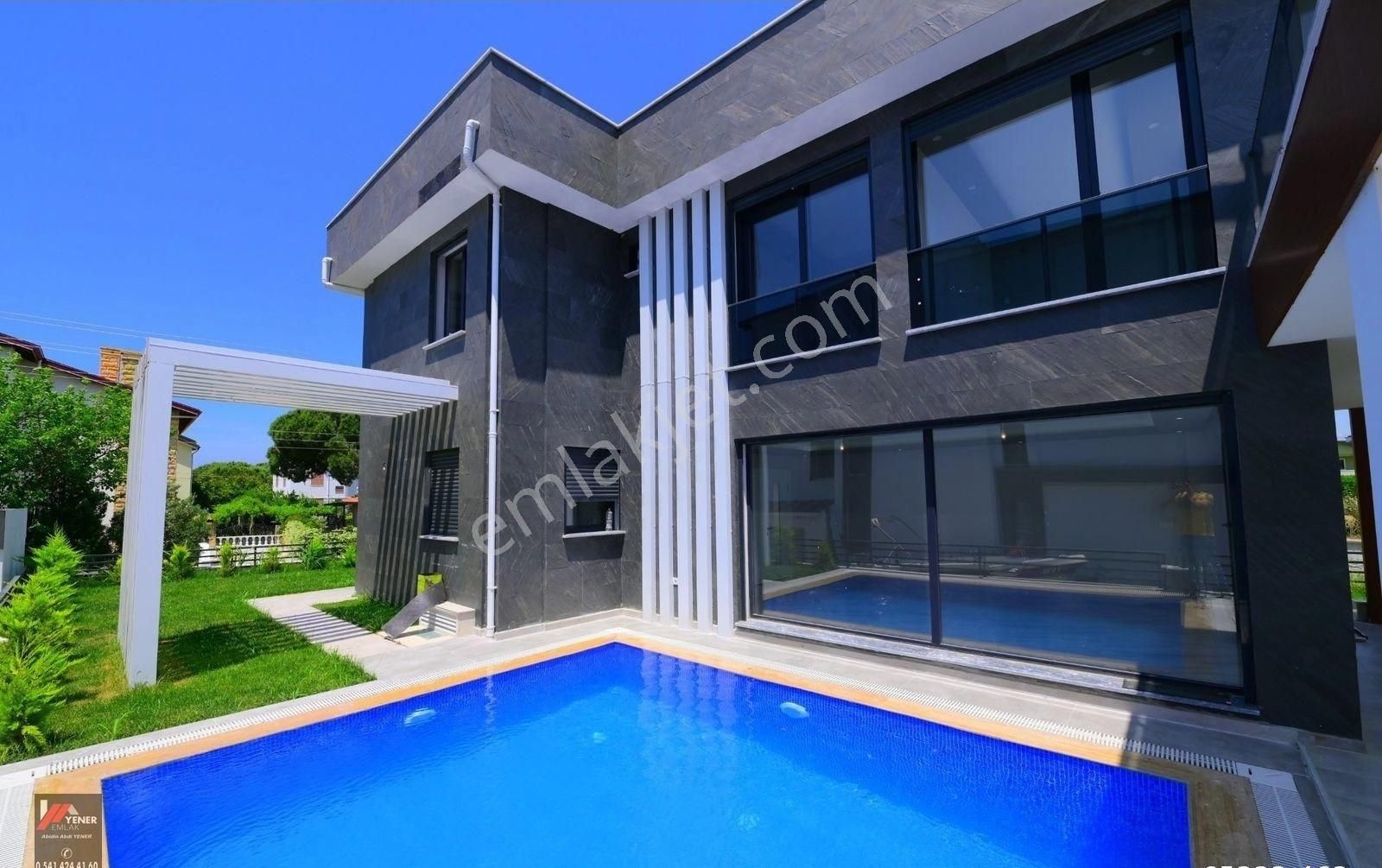 Yener Emlak'tan Ören Ayaklı’da Emsalsiz Denize 100mt Tam Müstakil 5+1 Villa