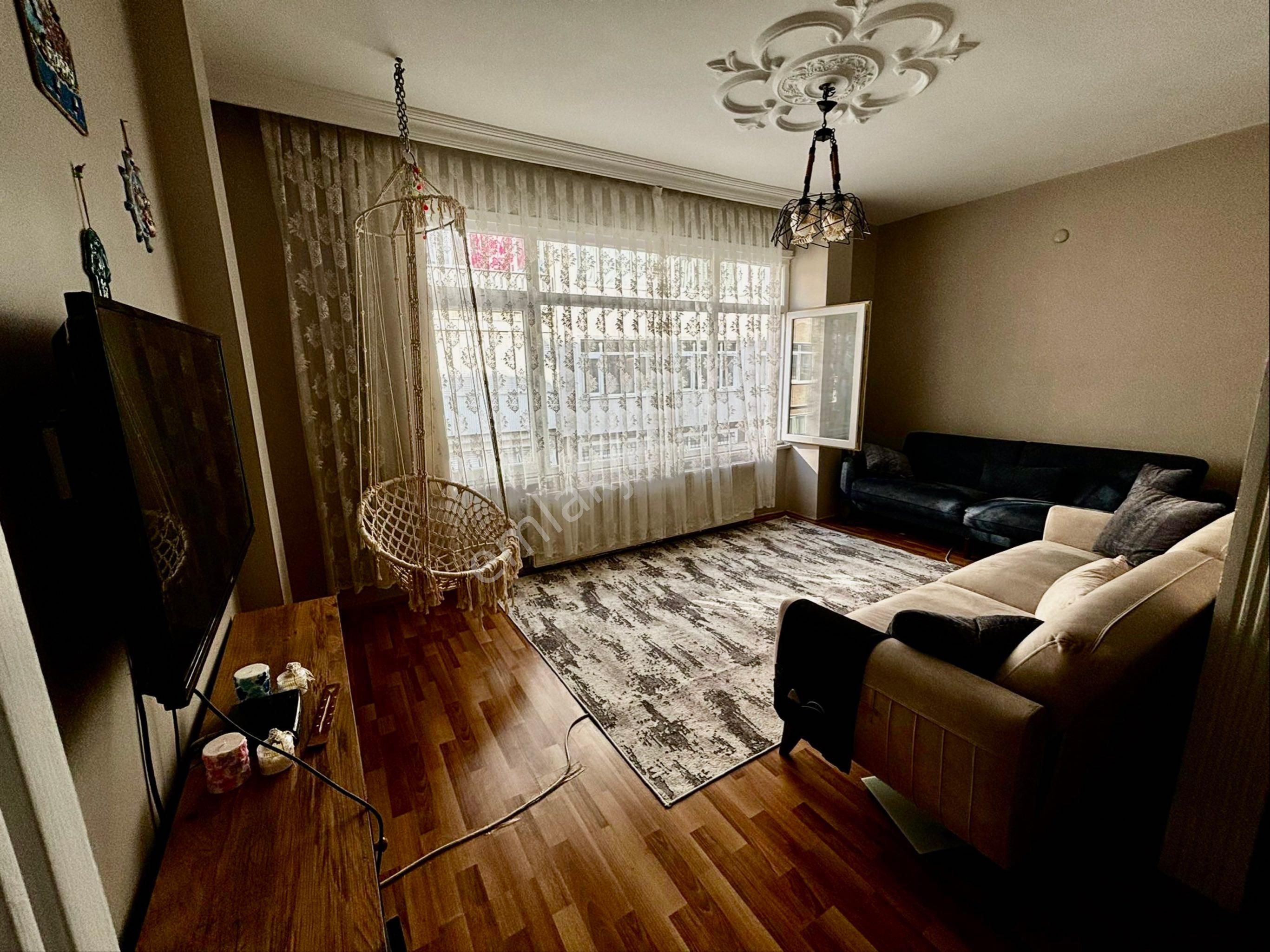 Zeynepkamilhastanesine Yakın 3+1 Arakat Satılık Üsküdar