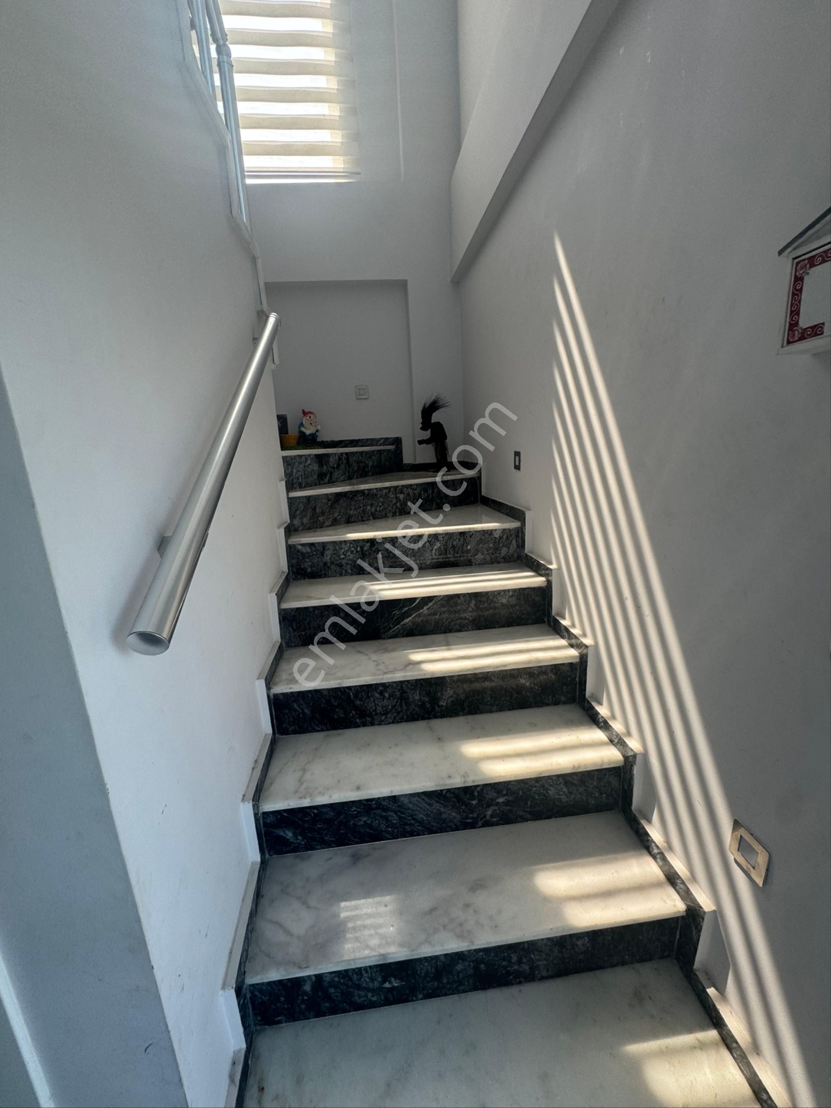 Günel Emlaktan Satılık Dubleks Villa - Görsel 7