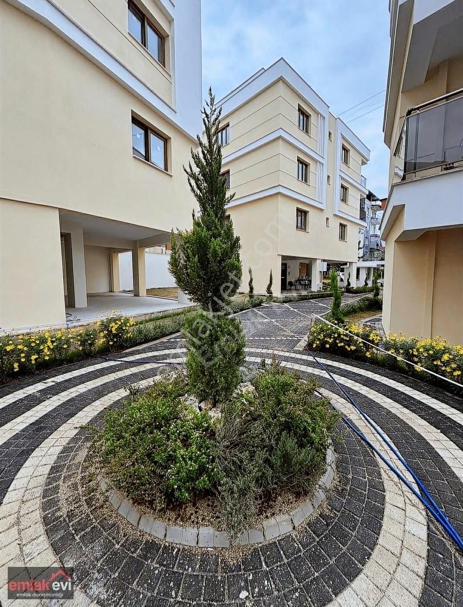 Emlak Evi'nden Zafer Mahallesi Pınarbaşı'nda Kiralık 1+1 Daire