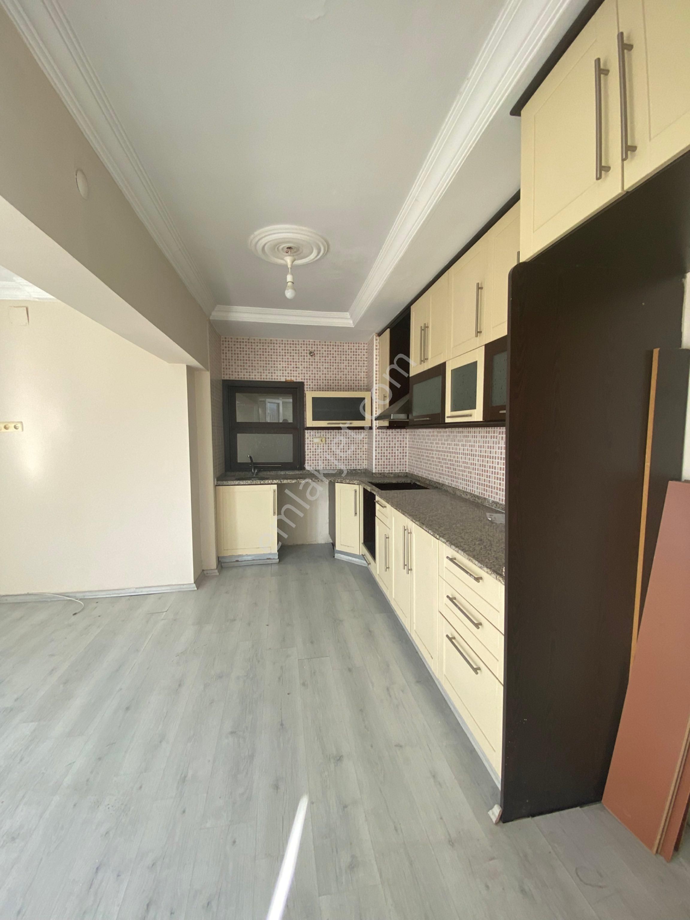 Seyhan Hasarsız 3+1 Baraj Yolu Blv Manzaralı 170m2 Satılık Daire Cazipppppp
