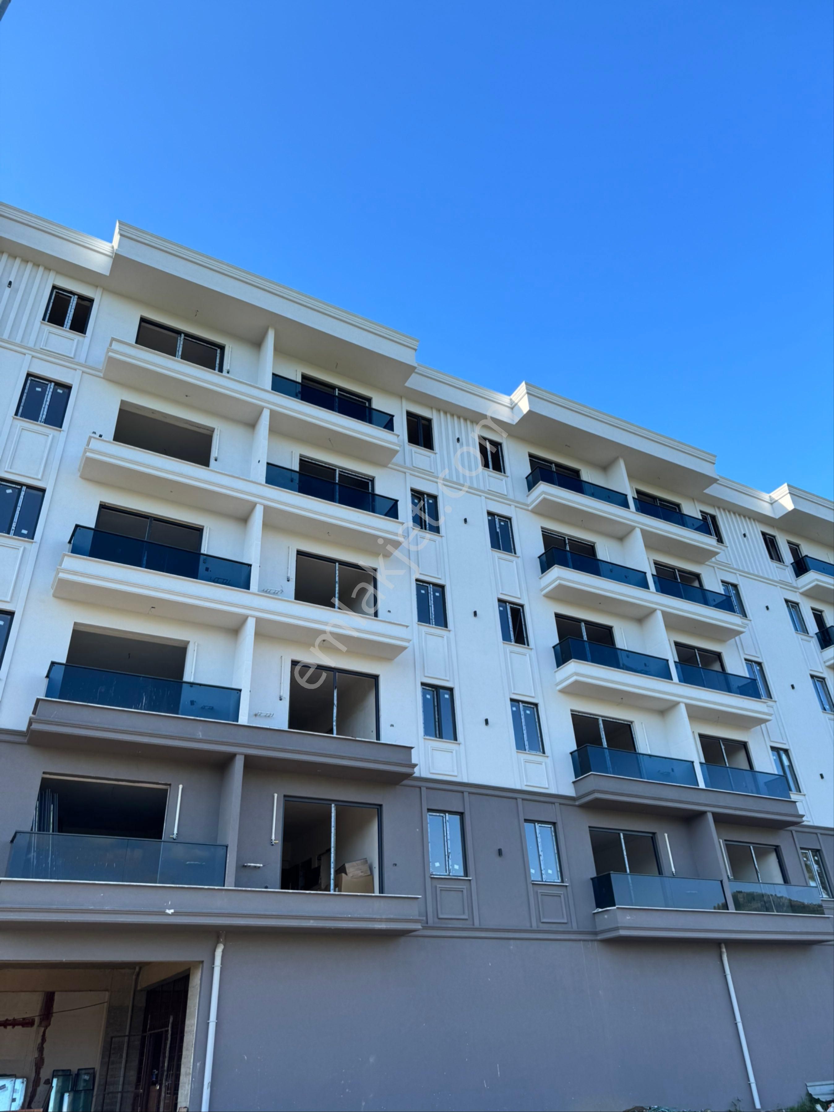 Kip Gayrimenkul Cumhuriyet Mah.50m2 1+1 Sıfır Satılık Daire