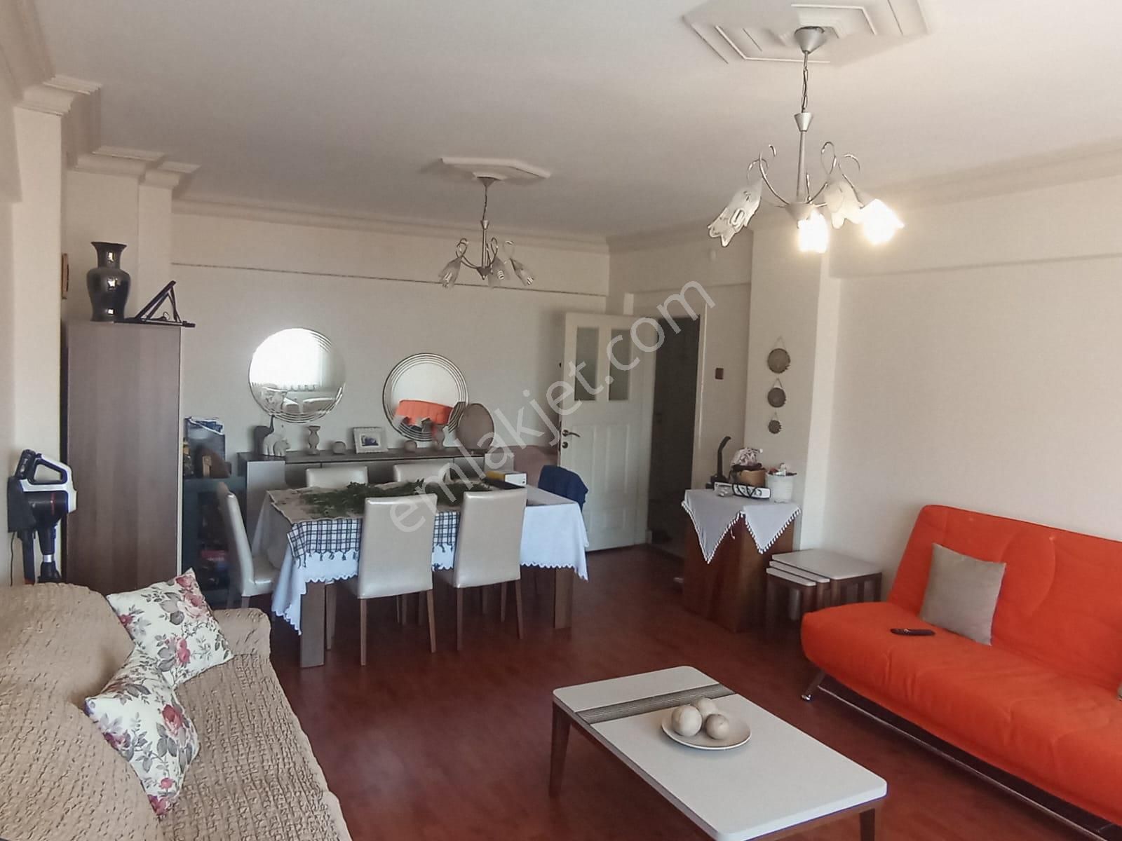 Century 21 Vizyon'dan Akarbaşında 3+1 Satılık Daire