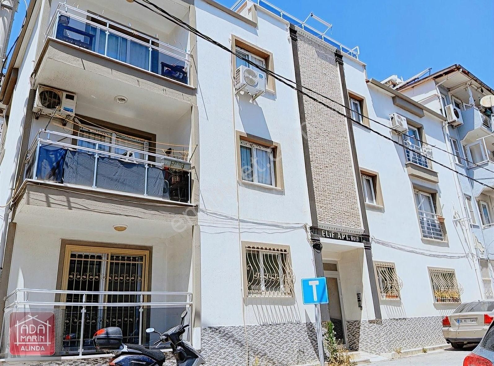 Kuşadasının Merkezinde Muhteşem Konumlu 1+1 Satılık Daire