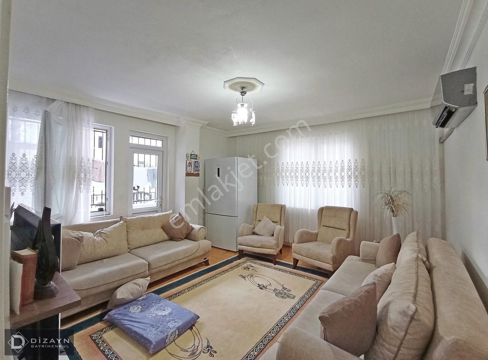 Cuma Pazarı Arkası Okulun Dibinde 2+1 Yüksek Giriş Daire