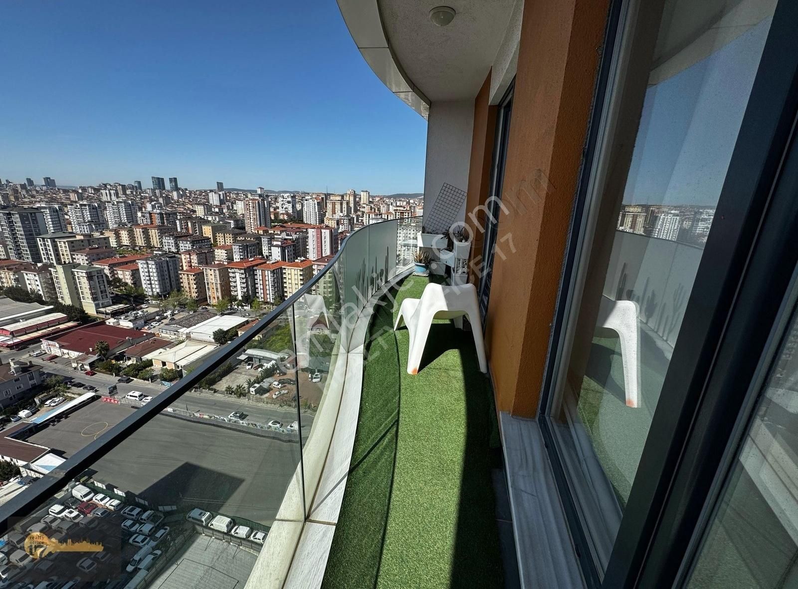 Realty Ogeday Söğüt'ten Manzaralı/şerefiyeli Satılık 1+1 Daire