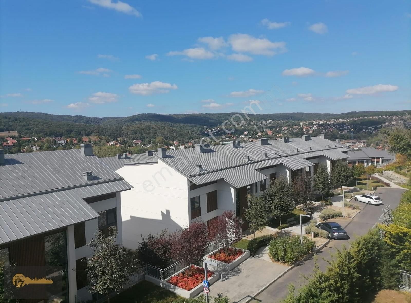 Realty Ogeday Söğüt Zekeriyaköy 2.etapta 7+1 İkiz Villa