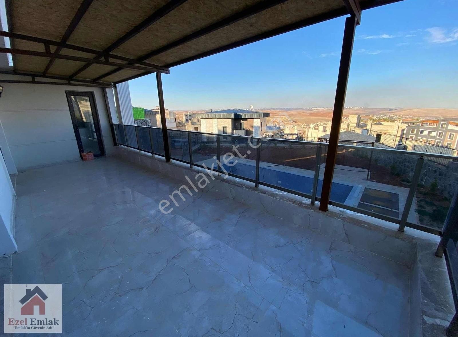 Ezel Emlak Tan Mimarsinan Da 1270 M2 Villamız Satış Da